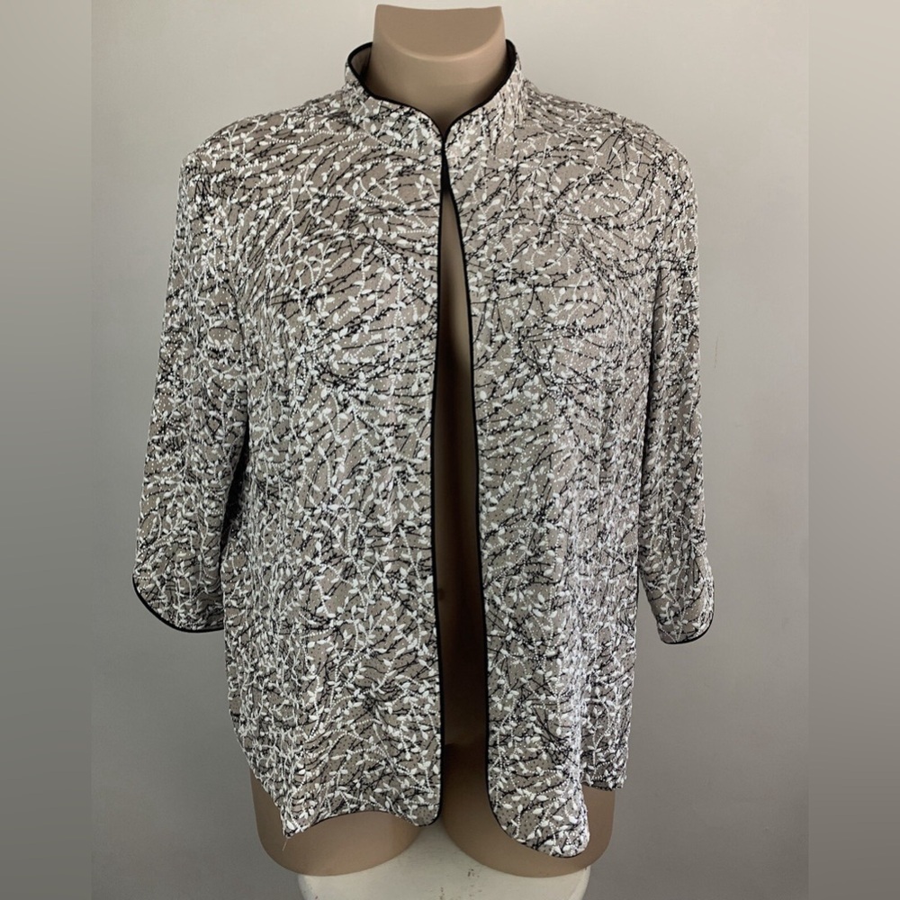 Alex Evenings Black and White Textured Blazer A 0432